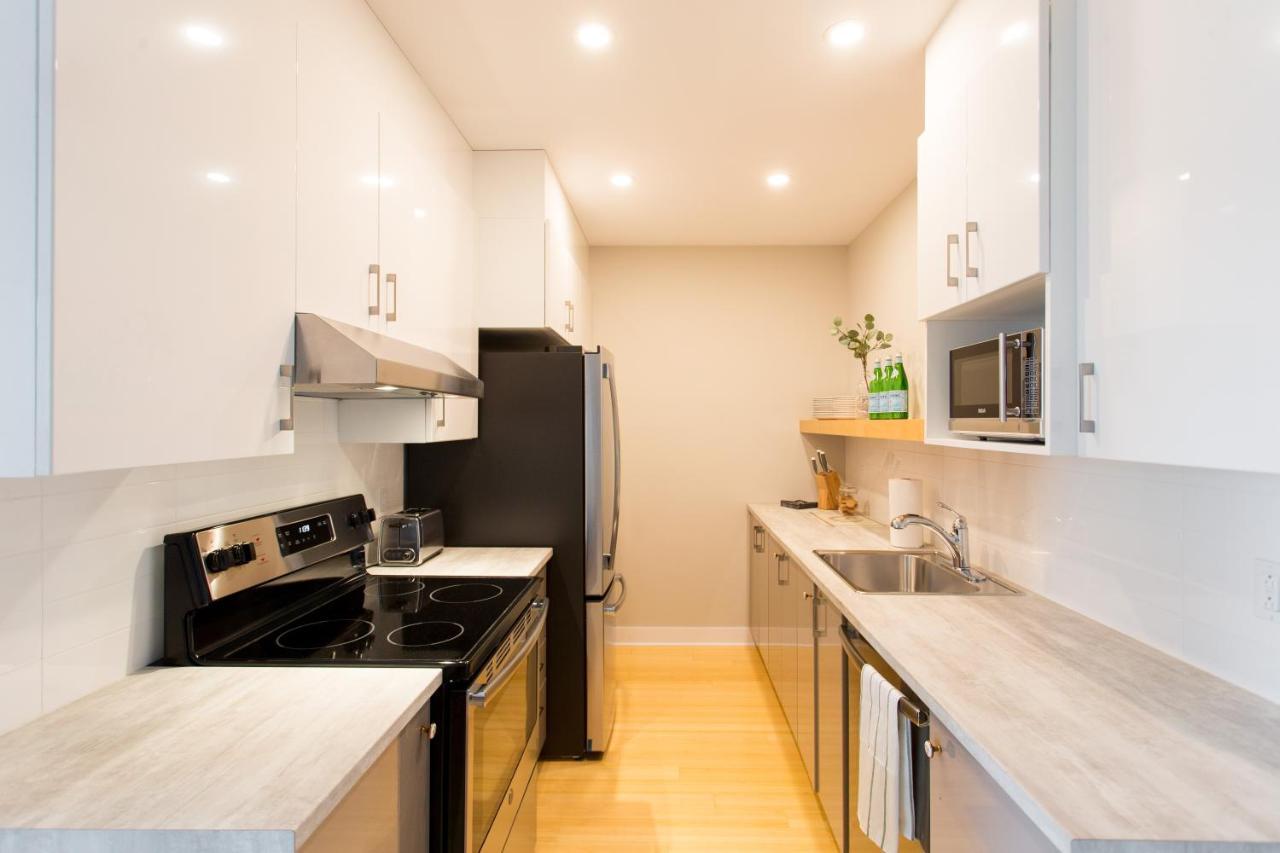 Trendy Little Italy 3 Bedroom Condo By Den Stays Montreal Luaran gambar