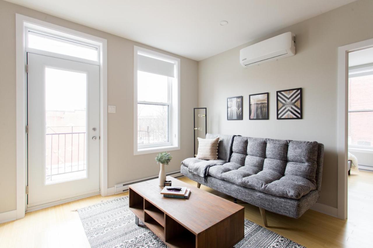 Trendy Little Italy 3 Bedroom Condo By Den Stays Montreal Luaran gambar