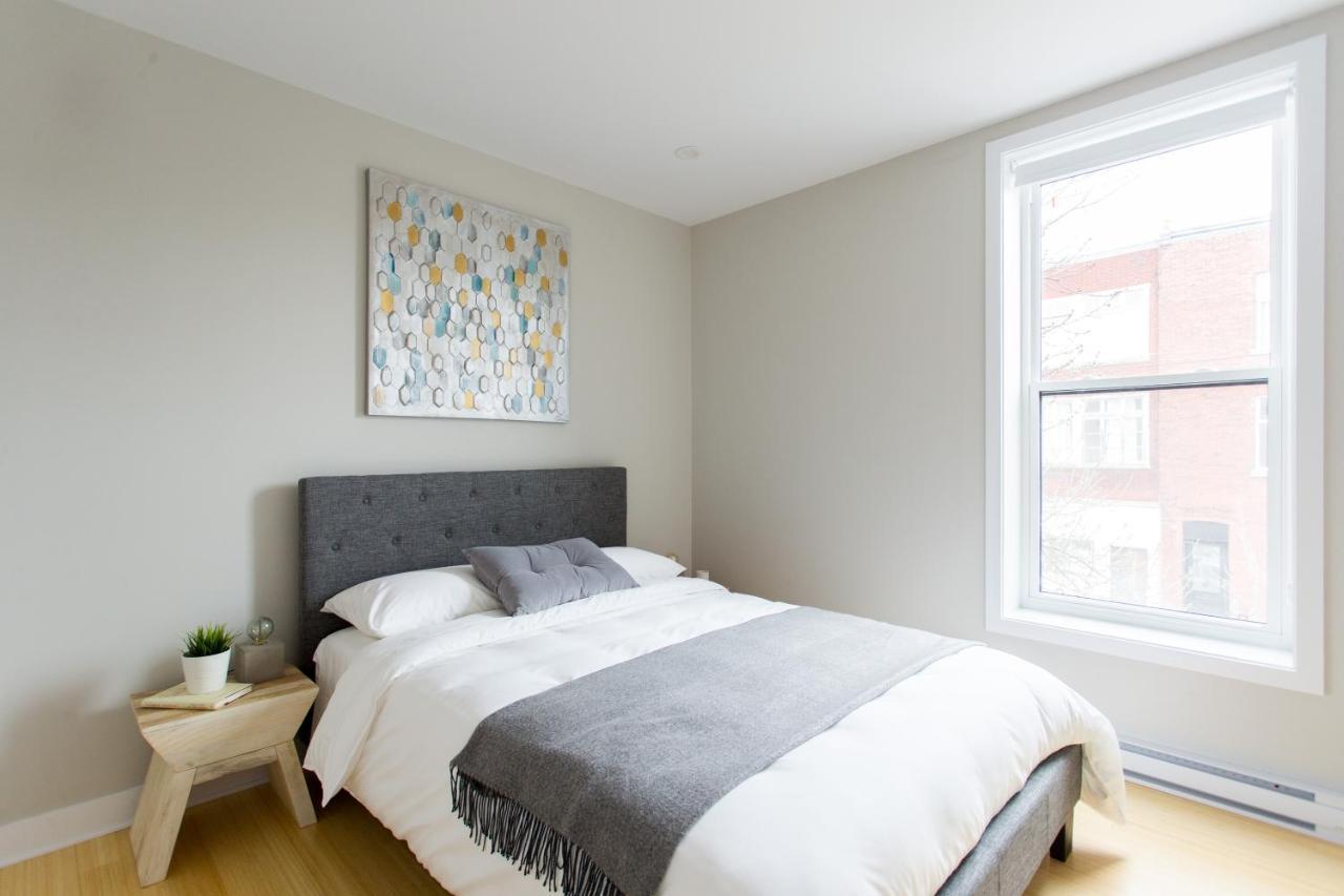 Trendy Little Italy 3 Bedroom Condo By Den Stays Montreal Luaran gambar